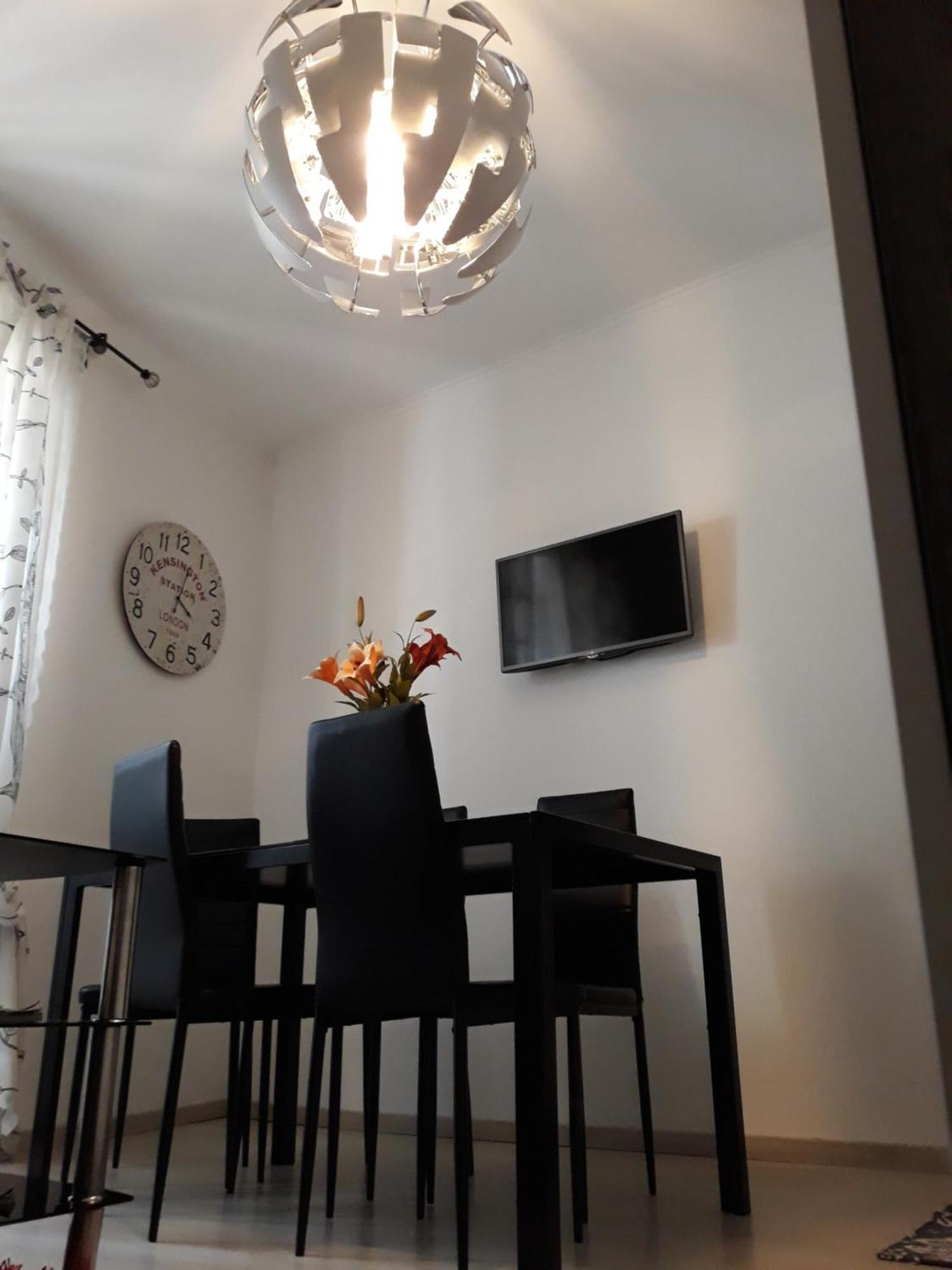 Apartments Paris أوماغ المظهر الخارجي الصورة
